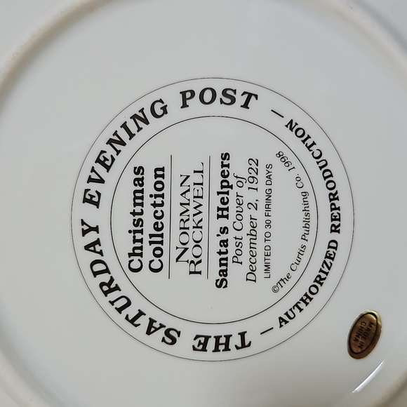 Norman Rockwell "Santa's Helpers" Decorative Plate - Picture 4 of 4